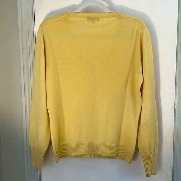 Gucci cashmere cardigan ! - Picture 4 of 9